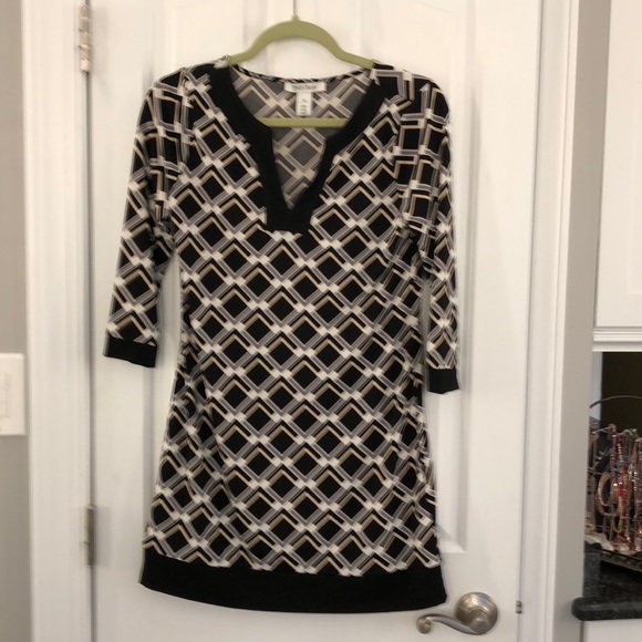 White House Black Market Dresses & Skirts - Black v neck dress.